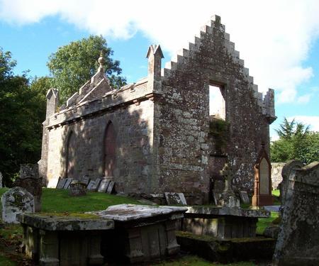 Dun Old Kirkyard