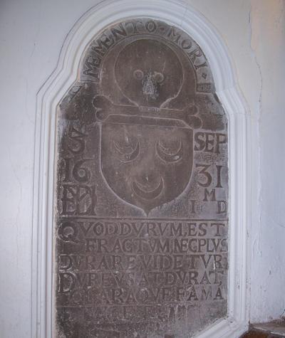 Durie monument